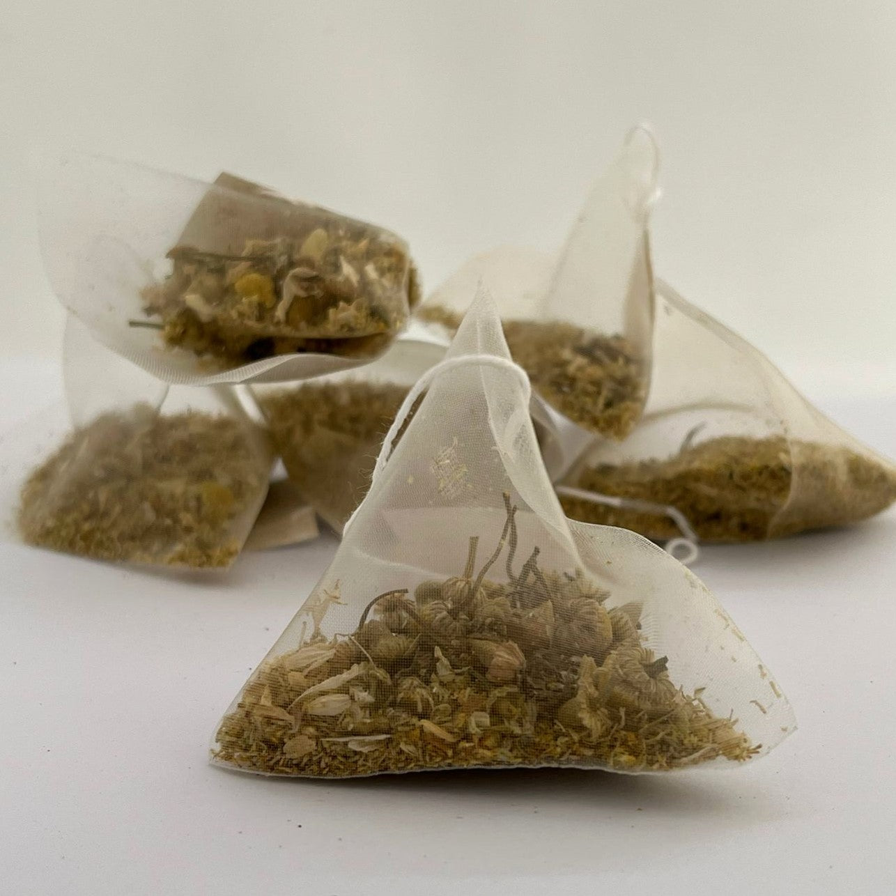 Pure Camomile Tea image 8